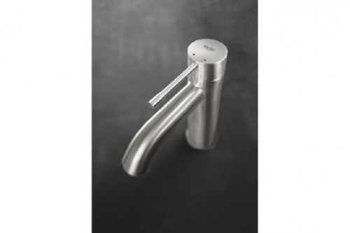 Смеситель для раковины Grohe Essence New 23589BE1 купить по всей России