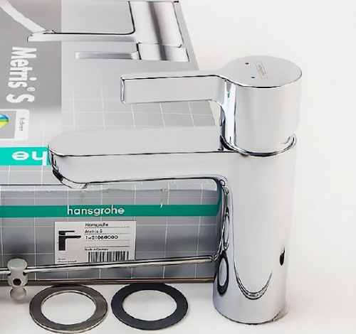 Смеситель для раковины Hansgrohe Metris S 31060000 купить по всей России