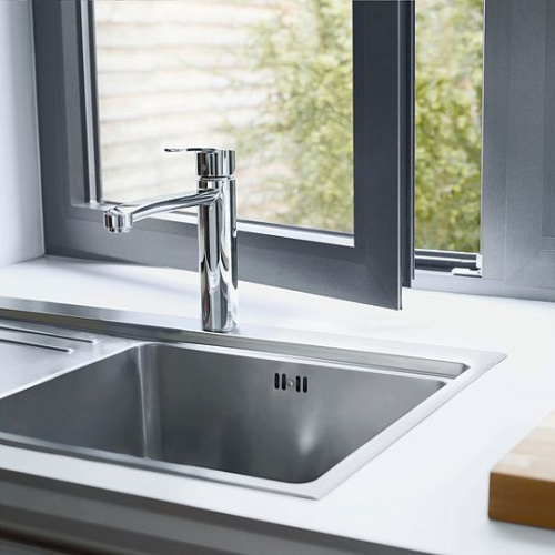 Смеситель для кухни Grohe Eurostyle Cosmopolitan 31159002 купить по всей России