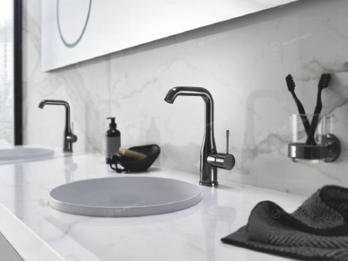 Смеситель для раковины Grohe Essence New 32628A01 купить по всей России