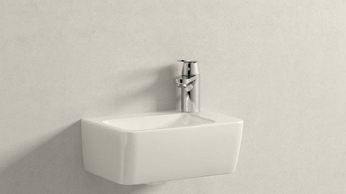 Смеситель для раковины Grohe Eurosmart Cosmopolitan 32824000 купить по всей России