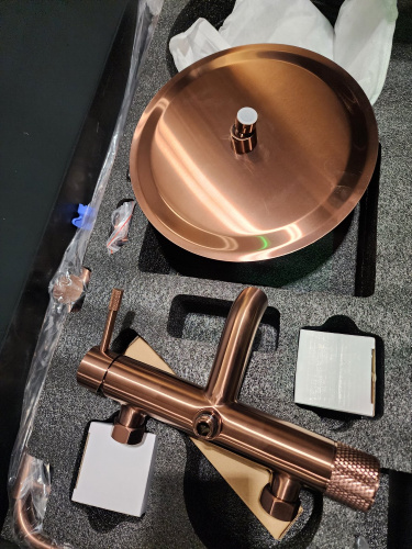 Душевая стойка Boheme Eterna 178-CB Copper Brushed, Душевые панели, Душевые системы, Стойки, Гарнитуры, лейки, тропический душ в Москве Тел.: +7 (968) 040-40-82