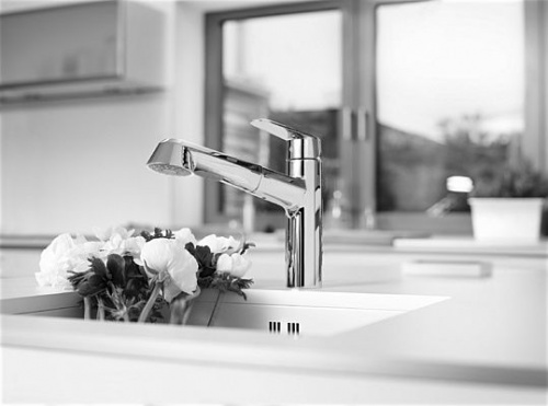 Смеситель для кухни Grohe Eurodisc Cosmopolitan 32257002 купить по всей России