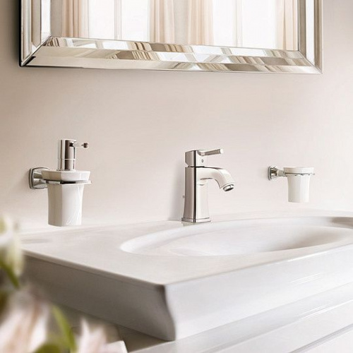 Смеситель для раковины Grohe Grandera 23303000 купить по всей России