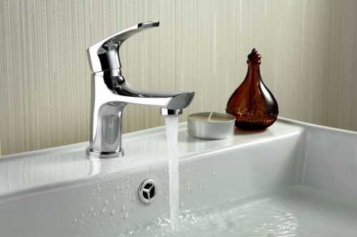 Смеситель для раковины Lemark Plus Shape LM1706C купить по всей России