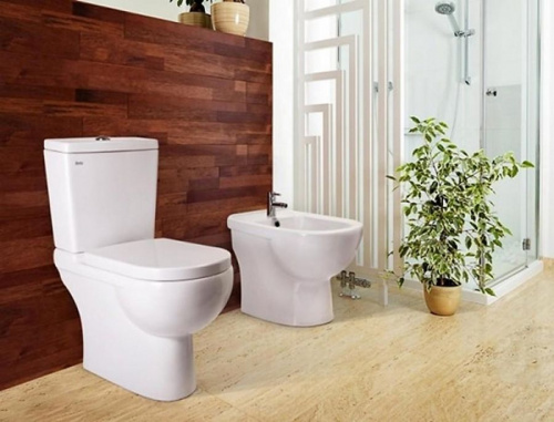 Унитаз-компакт Della Globus Slim 014 с микролифтом в интернет магазине сантехники Акванота в Москве Тел.: +7 (968) 040-40-82