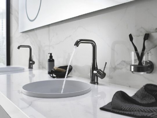 Смеситель для раковины Grohe Essence New 32628A01 купить по всей России