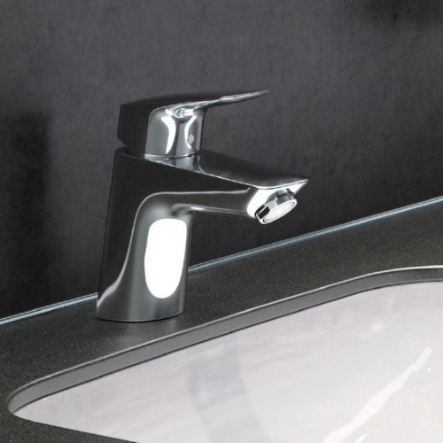 Смеситель для раковины Hansgrohe Logis 71070000 купить по всей России