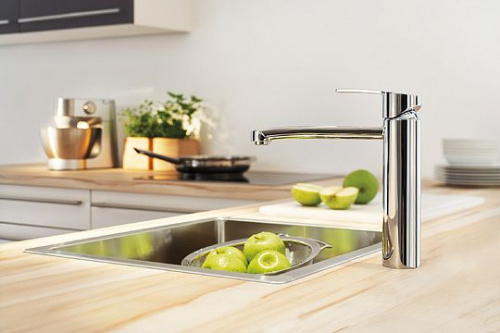 Смеситель для кухни Grohe Eurostyle Cosmopolitan 31124002 купить по всей России