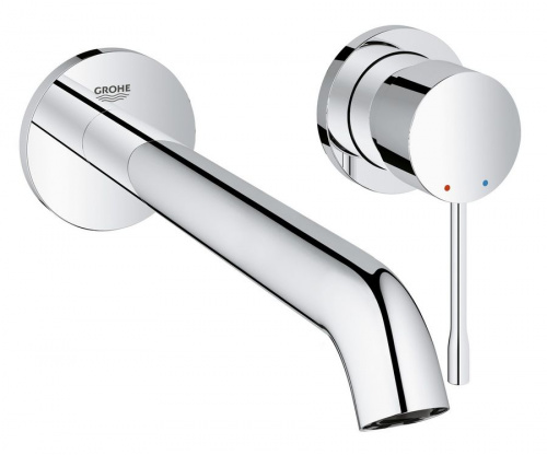Смеситель для ванны Grohe Essence New 19967001 купить по всей России