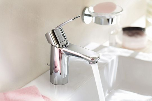 Смеситель для раковины Grohe Eurostyle Cosmopolitan 33552002 купить по всей России