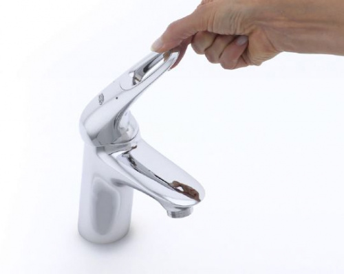 Смеситель для раковины Grohe Eurostyle 23567003 купить по всей России