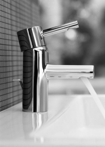 Смеситель для раковины Grohe Essence 33562000 купить по всей России