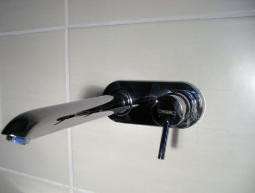 Смеситель для раковины Hansgrohe Talis 31611000 настенный купить по всей России