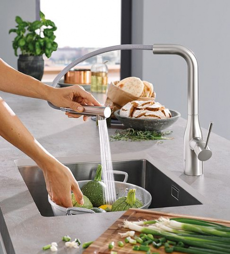 Смеситель для кухни Grohe Essence 30270DC0 купить по всей России