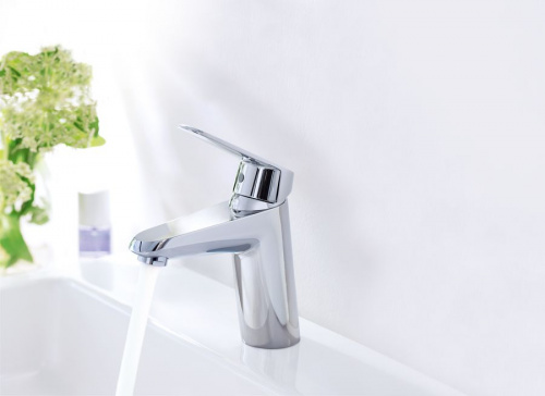 Смеситель для раковины Grohe Eurodisc Cosmopolitan 3319020E купить по всей России