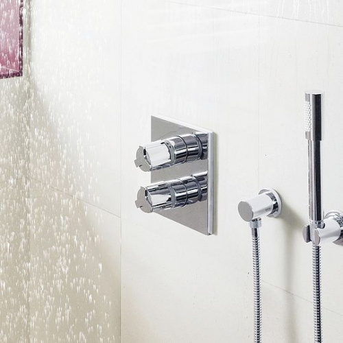 Смеситель с термостатом для душа Grohe Allure 19380000 купить по всей России