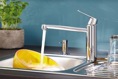 Смеситель для кухни Grohe Eurosmart Cosmopolitan 32842000 купить по всей России